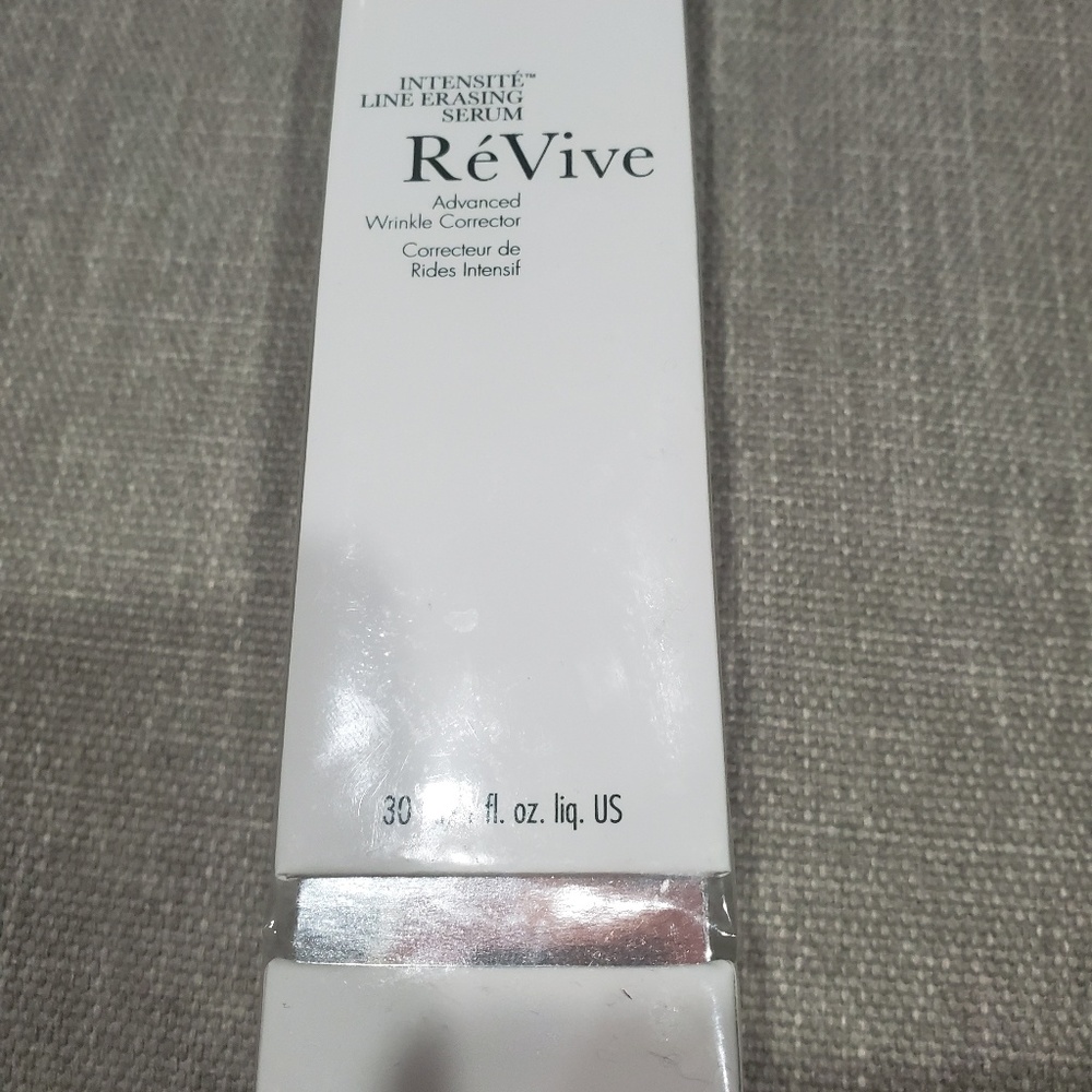 Re Vive Advanced Wrinkle Corrector